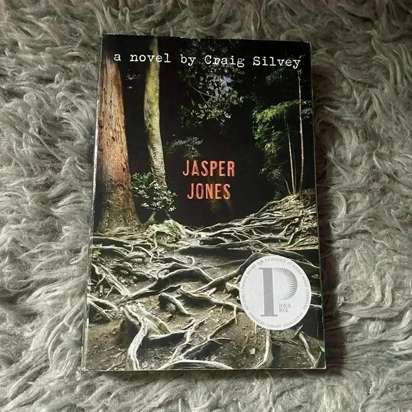 Jasper Jones by Craig Silvey Paperback Book - Picture 1 of 4
